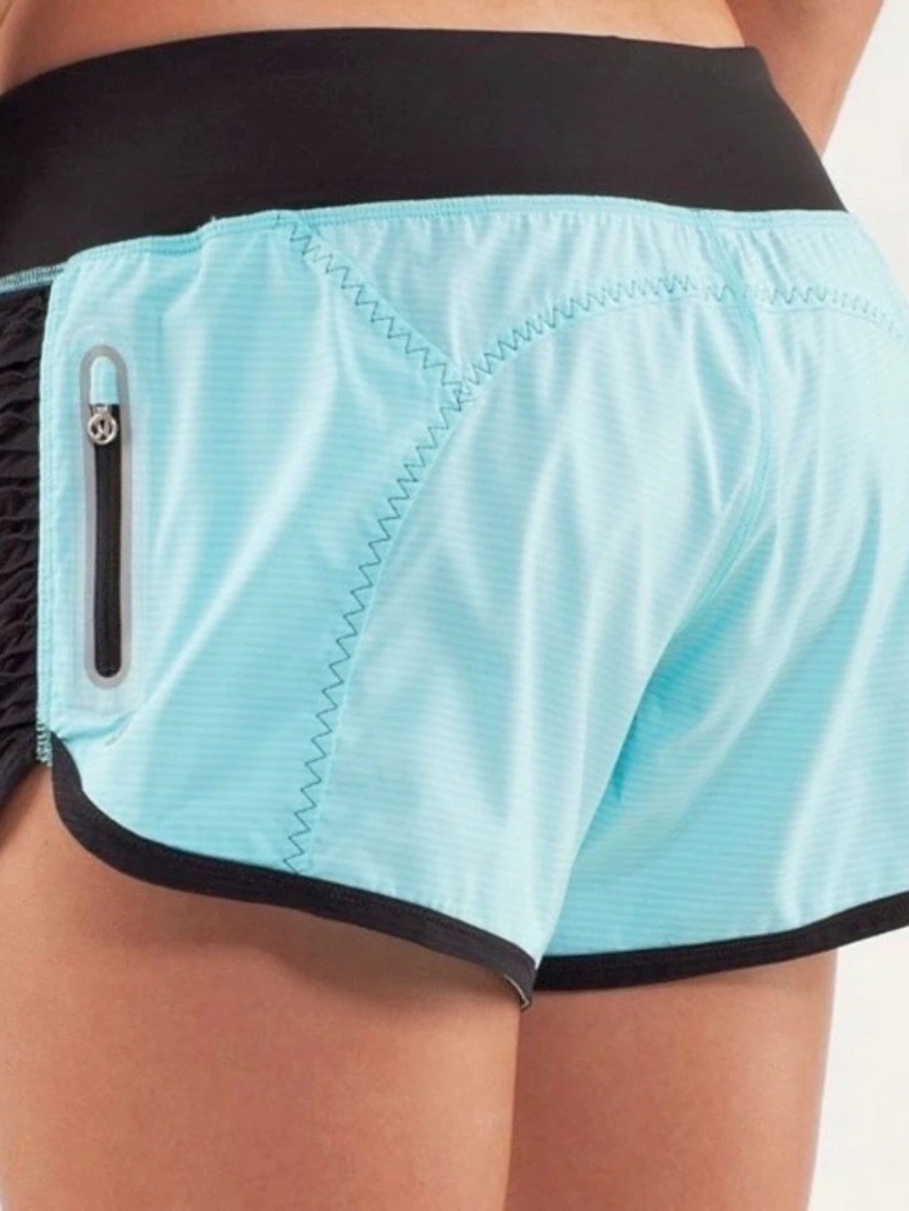 lululemon Run: Speed Short *Block-It Pocket 2.5" Blue & Black